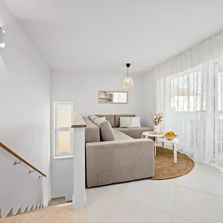 Apartment Petra *